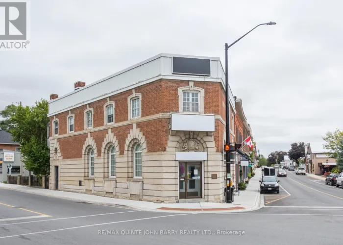 Front facade of 2 Mill Street in downtown Stirling